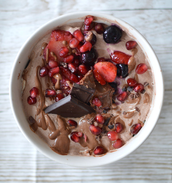 Chocolate Greek Yogurt Protein Bowl